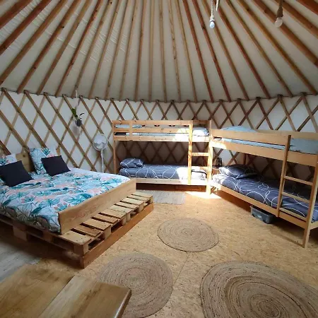 Luxussátor La Yourte Des Bibis Fréland