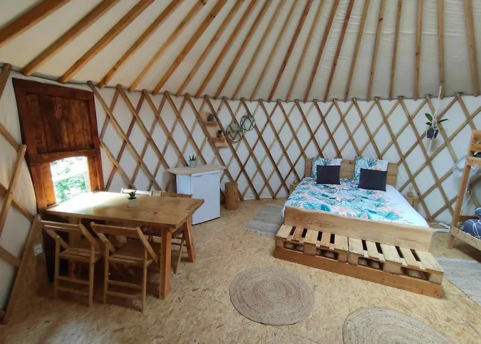 La Yourte Des Bibis * Fréland
